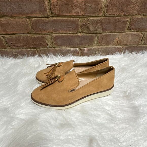 Lindsay Phillips Women’s Dayna Tan Loafer Size 9 - Picture 3 of 10